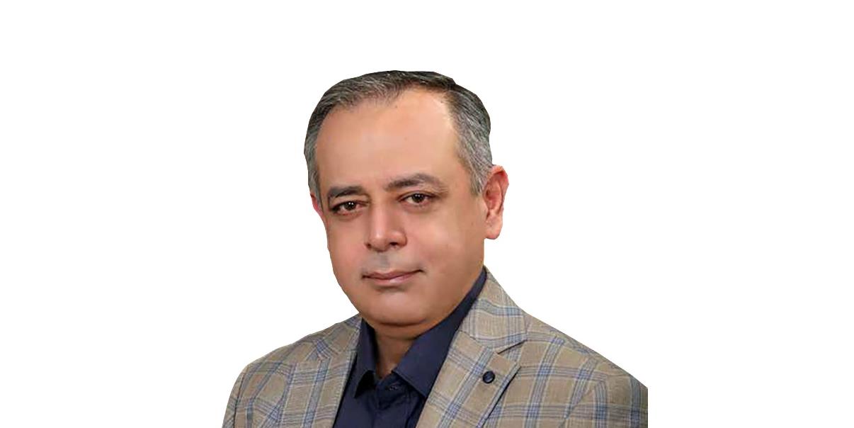 البرز بالک یکی از سه شرکت برتر تولید مواد اولیه دارویی